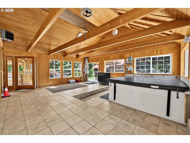 89989 GOLDIE Ln, Elmira, OR 97437