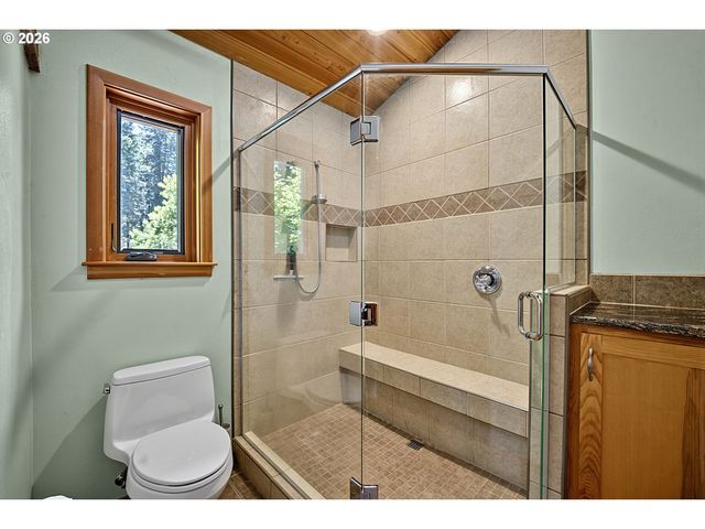 89989 GOLDIE Ln, Elmira, OR 97437