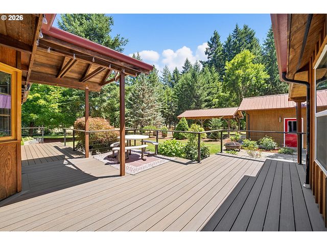 89989 GOLDIE Ln, Elmira, OR 97437