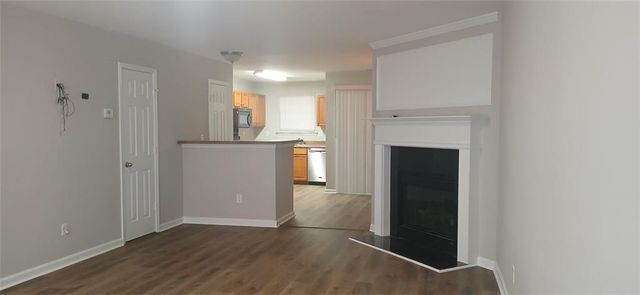 757 Crestwell Circle SW, Atlanta, GA 30331