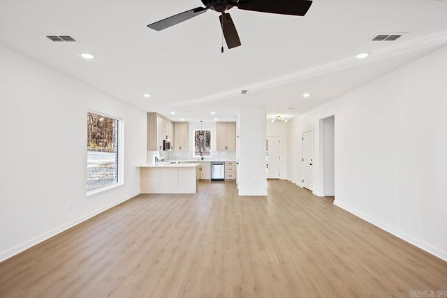 2100 Junior Deputy Road, Little Rock, AR 72205