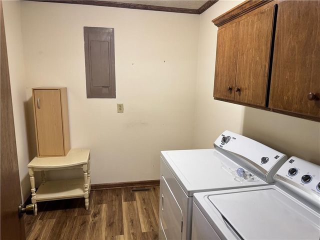 3091 Browns Bridge Road, Gainesville, GA 30504