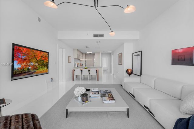 900 Biscayne Boulevard 2302, Miami, FL 33132