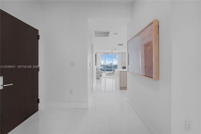 900 Biscayne Boulevard 2302, Miami, FL 33132