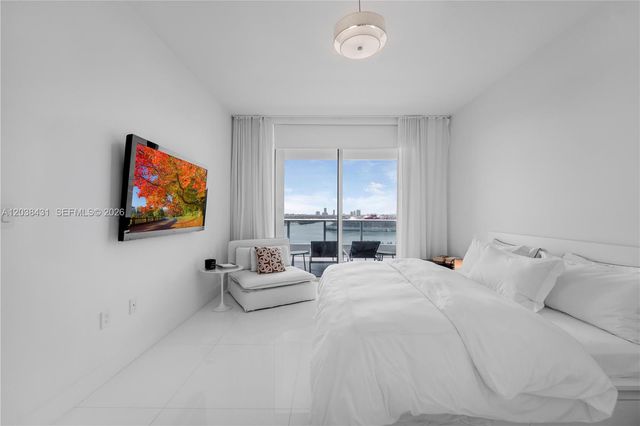 900 Biscayne Boulevard 2302, Miami, FL 33132