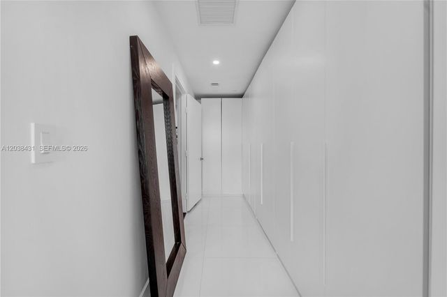 900 Biscayne Boulevard 2302, Miami, FL 33132