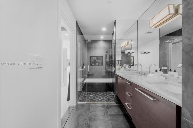 900 Biscayne Boulevard 2302, Miami, FL 33132