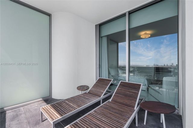 900 Biscayne Boulevard 2302, Miami, FL 33132