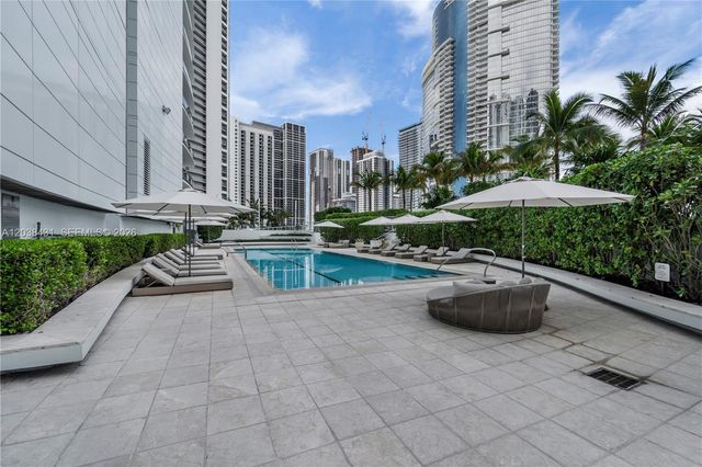 900 Biscayne Boulevard 2302, Miami, FL 33132