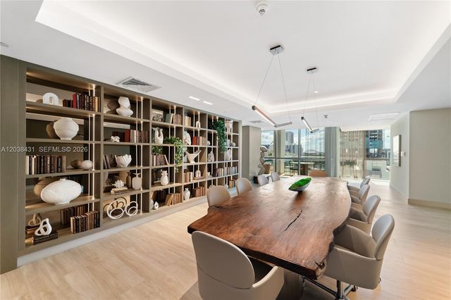 900 Biscayne Boulevard 2302, Miami, FL 33132