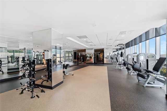 900 Biscayne Boulevard 2302, Miami, FL 33132