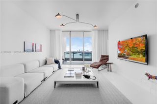900 Biscayne Boulevard 2302, Miami, FL 33132