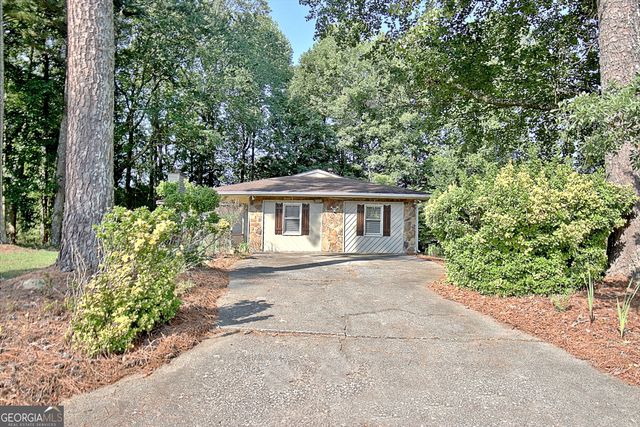 6430 Beethoven Circle, Riverdale, GA 30296