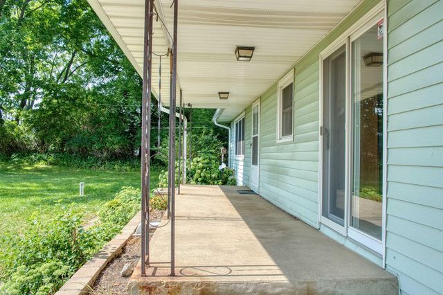 2470 Lyons Road, Caledonia Twp, MI 48867