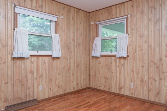 2470 Lyons Road, Caledonia Twp, MI 48867
