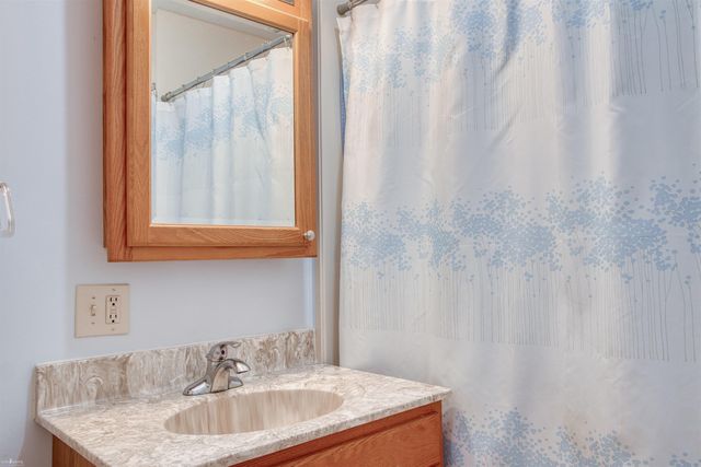 2470 Lyons Road, Caledonia Twp, MI 48867