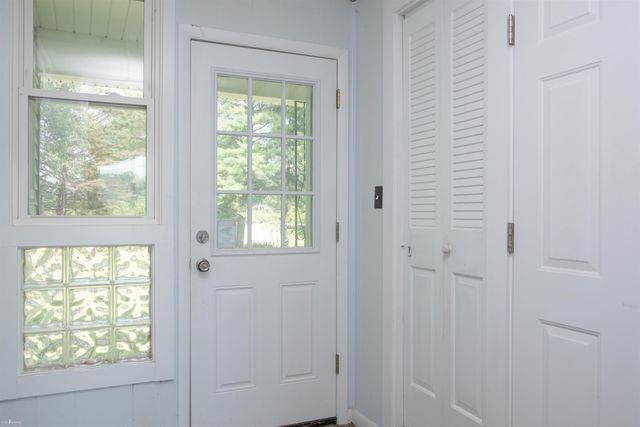 2470 Lyons Road, Caledonia Twp, MI 48867