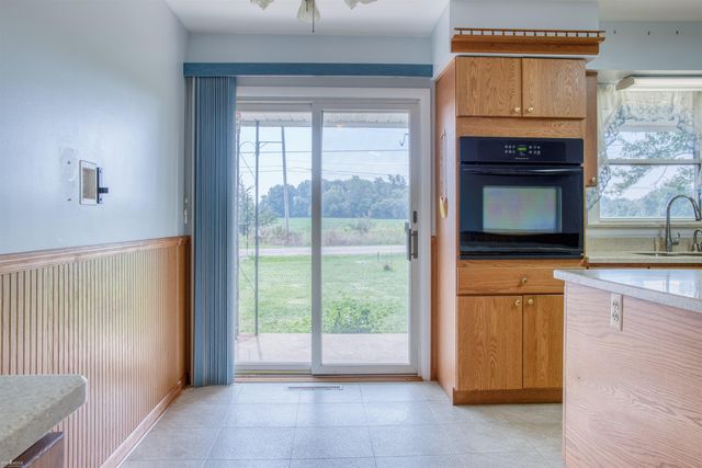 2470 Lyons Road, Caledonia Twp, MI 48867