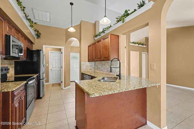 1224 Helias Street NW, Palm Bay, FL 32907