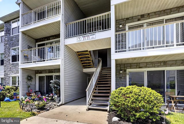 19 HEMLOCK CT, Hamilton, NJ 08619