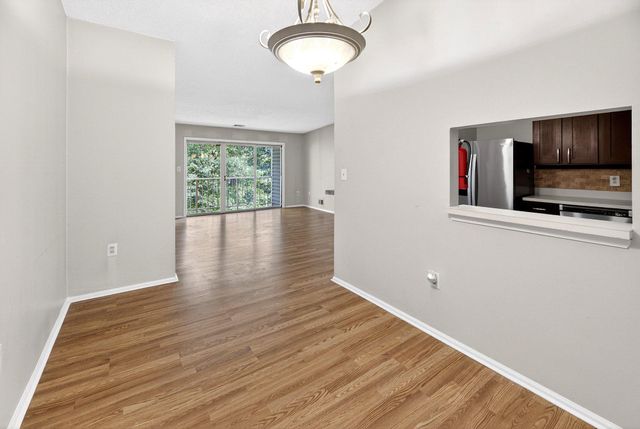 19 HEMLOCK CT, Hamilton, NJ 08619
