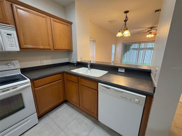 8511 TRAIL WIND DRIVE, Tampa, FL 33647
