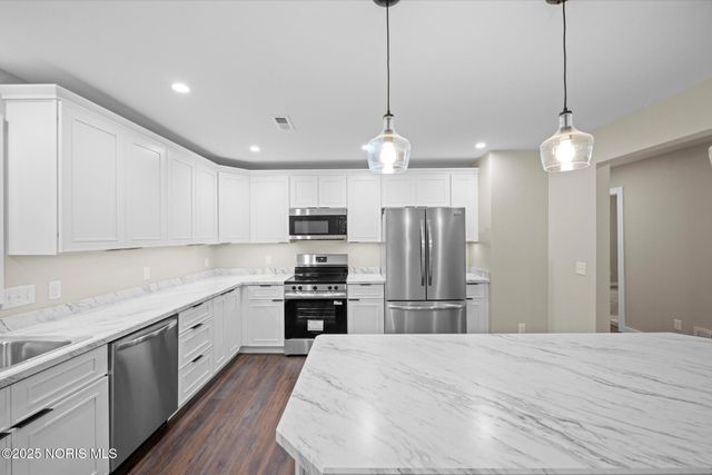 6388 Weckerly Road, Whitehouse, OH 43571