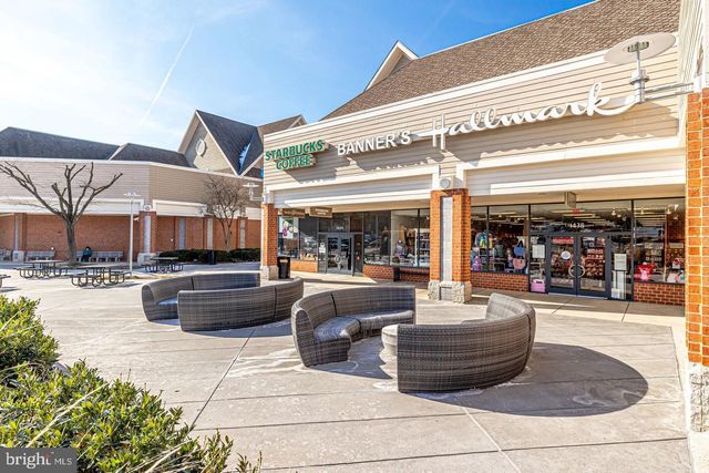 1741 SUNDANCE DR, Reston, VA 20194