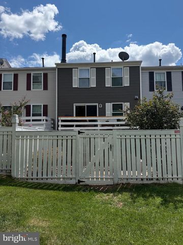 1741 SUNDANCE DR, Reston, VA 20194