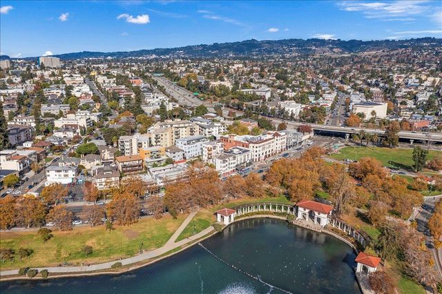 570 Grand Avenue, Oakland, CA 94610