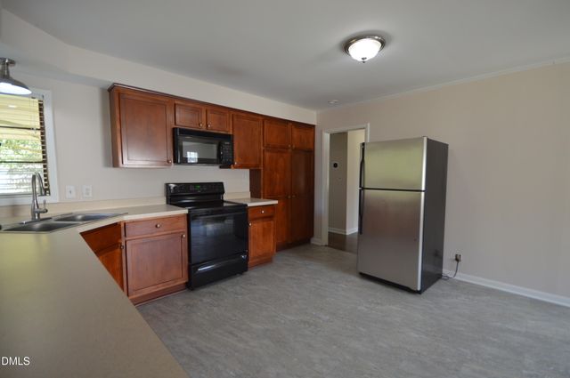 9956 Fanny Brown Road, Raleigh, NC 27603