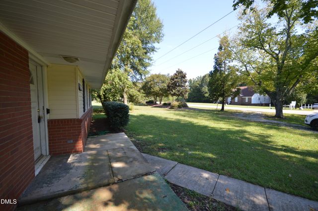 9956 Fanny Brown Road, Raleigh, NC 27603