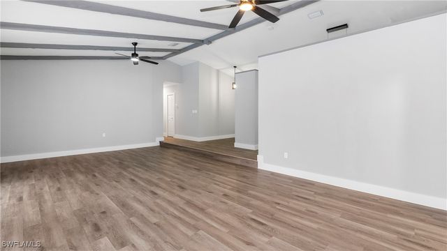 250 17th ST NW, Naples, FL 34120