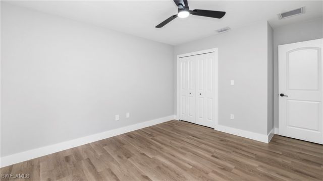 250 17th ST NW, Naples, FL 34120