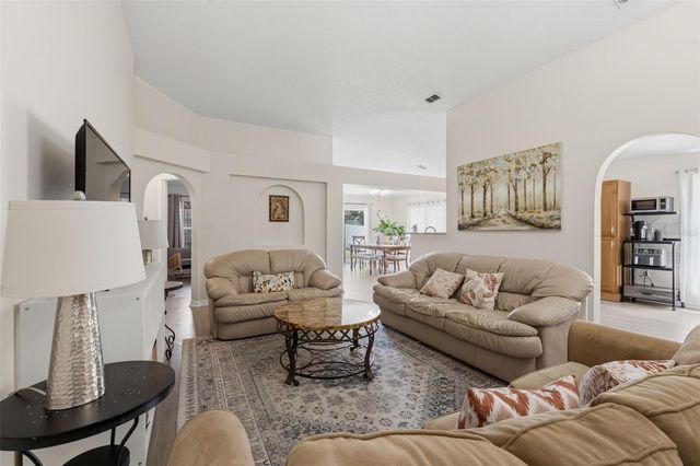 1021 OSPREY COVE CIRCLE, Groveland, FL 34736