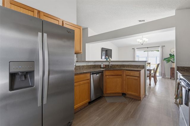 1021 OSPREY COVE CIRCLE, Groveland, FL 34736
