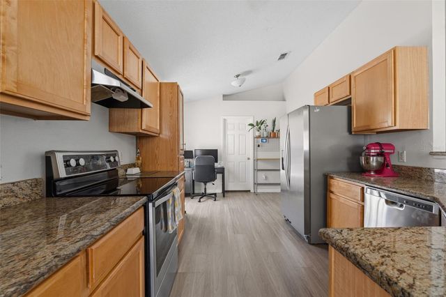 1021 OSPREY COVE CIRCLE, Groveland, FL 34736