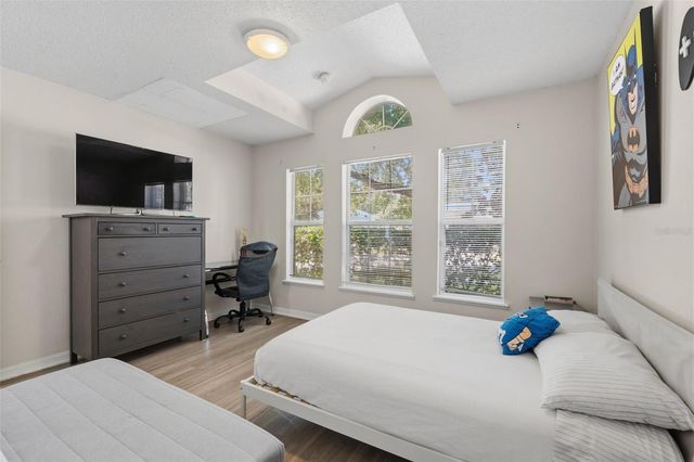 1021 OSPREY COVE CIRCLE, Groveland, FL 34736