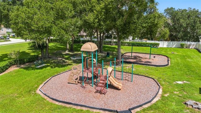 1021 OSPREY COVE CIRCLE, Groveland, FL 34736
