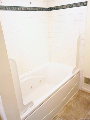 6839 New Providence Way, Canton, MI 48187