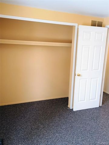 6839 New Providence Way, Canton, MI 48187