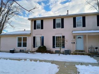 6839 New Providence Way, Canton, MI 48187