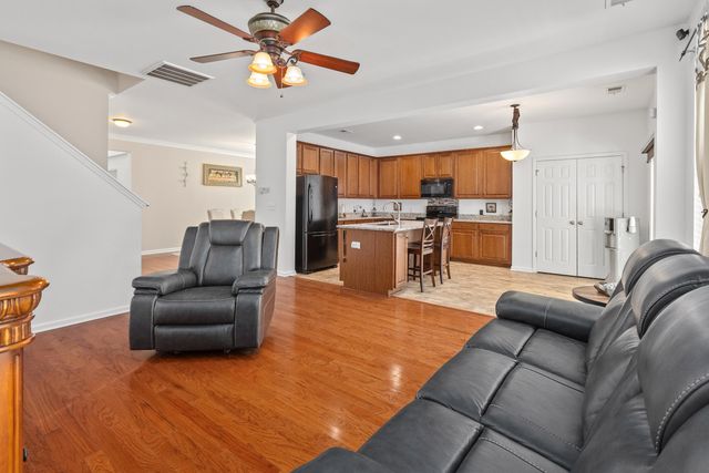 160 Pavilion Street, Summerville, SC 29483