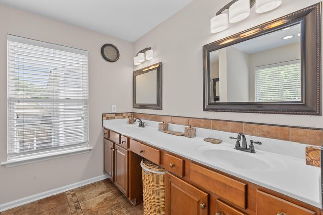 160 Pavilion Street, Summerville, SC 29483