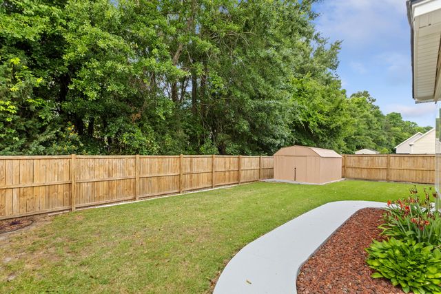 160 Pavilion Street, Summerville, SC 29483