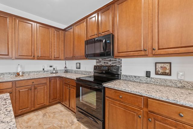 160 Pavilion Street, Summerville, SC 29483