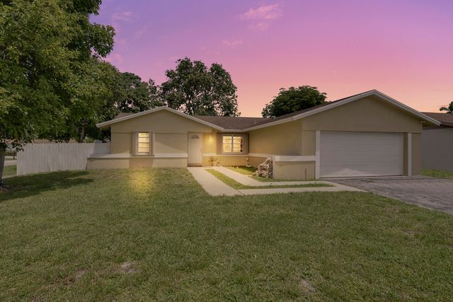 9235 Saddlecreek Drive, Boca Raton, FL 33496