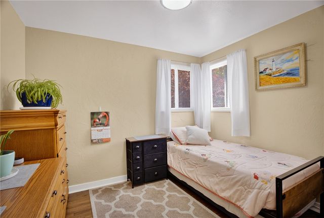 941 Logan Rd, Bethel Park, PA 15102