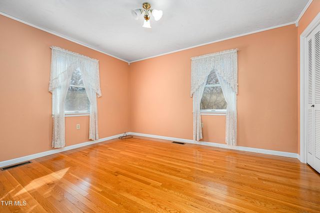 313 Milburn Avenue, Kingsport, TN 37660