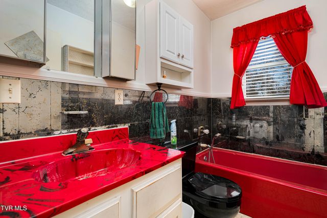 313 Milburn Avenue, Kingsport, TN 37660